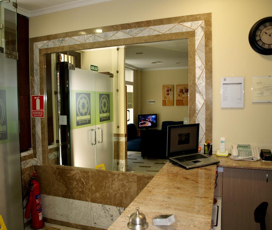 Hotel Al-Yussana Lucena Extérieur photo