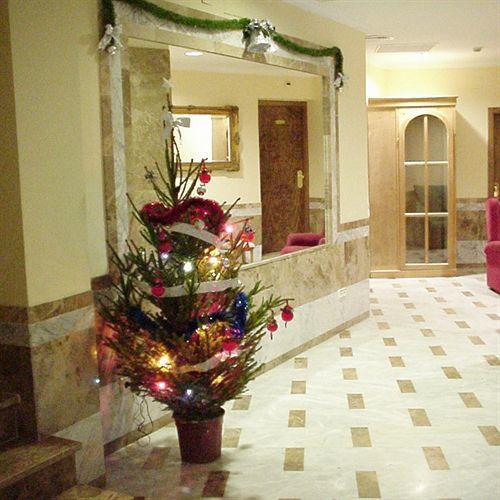 Hotel Al-Yussana Lucena Extérieur photo